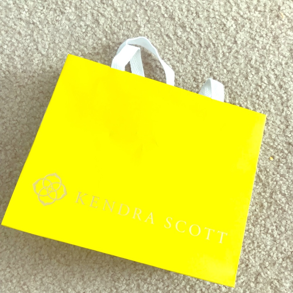 Kendra Scott bag